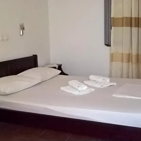 Petradi Apartahotel 3*