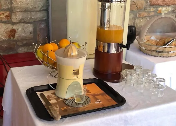 Petradi 3*