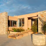 Petradi 3* Livadi (Kythira)