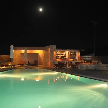 Petradi Aparthotel Livadi (Kythira)