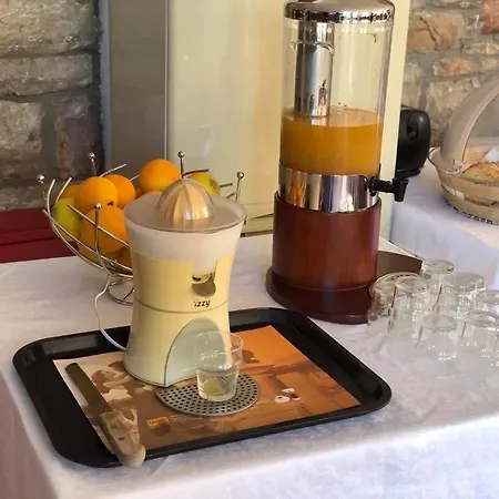 Petradi 3*