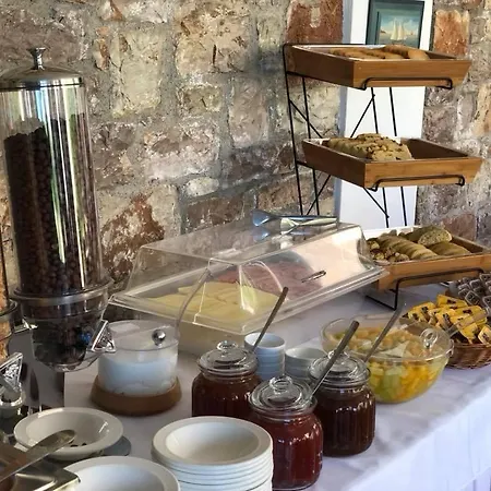 公寓式酒店 Petradi Livadi (Kythira)
