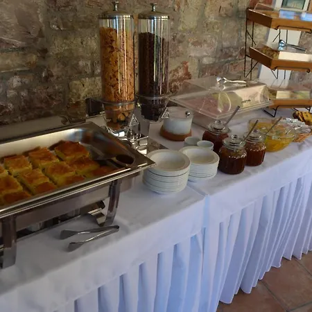 Aparthotel Petradi