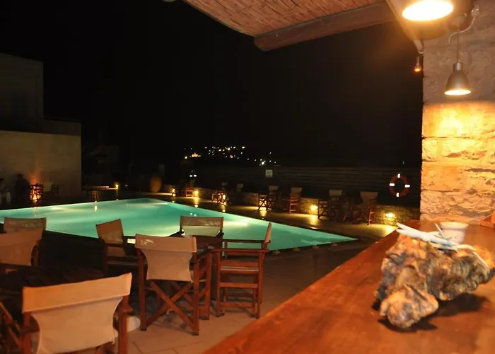 Petradi Aparthotel Livadi (Kythira)
