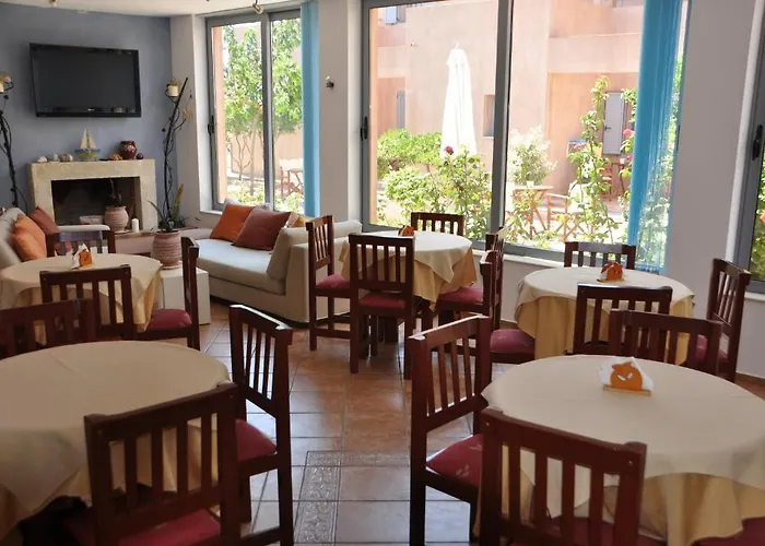Aparthotel Petradi