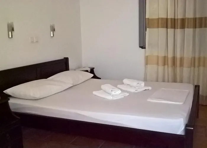 Petradi Aparthotel 3*