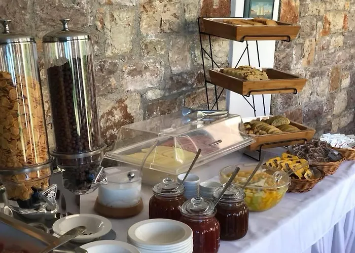 Aparthotel Petradi Livadi (Kythira)