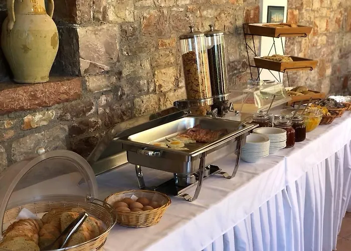 Aparthotel Petradi Livadi (Kythira)
